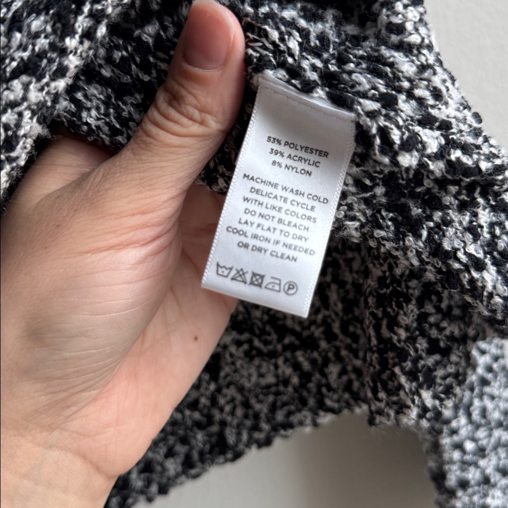 Lilla P Grey Blacn Textured Crewneck Sweater Bow Shoulder size Large - Picture 4 of 5